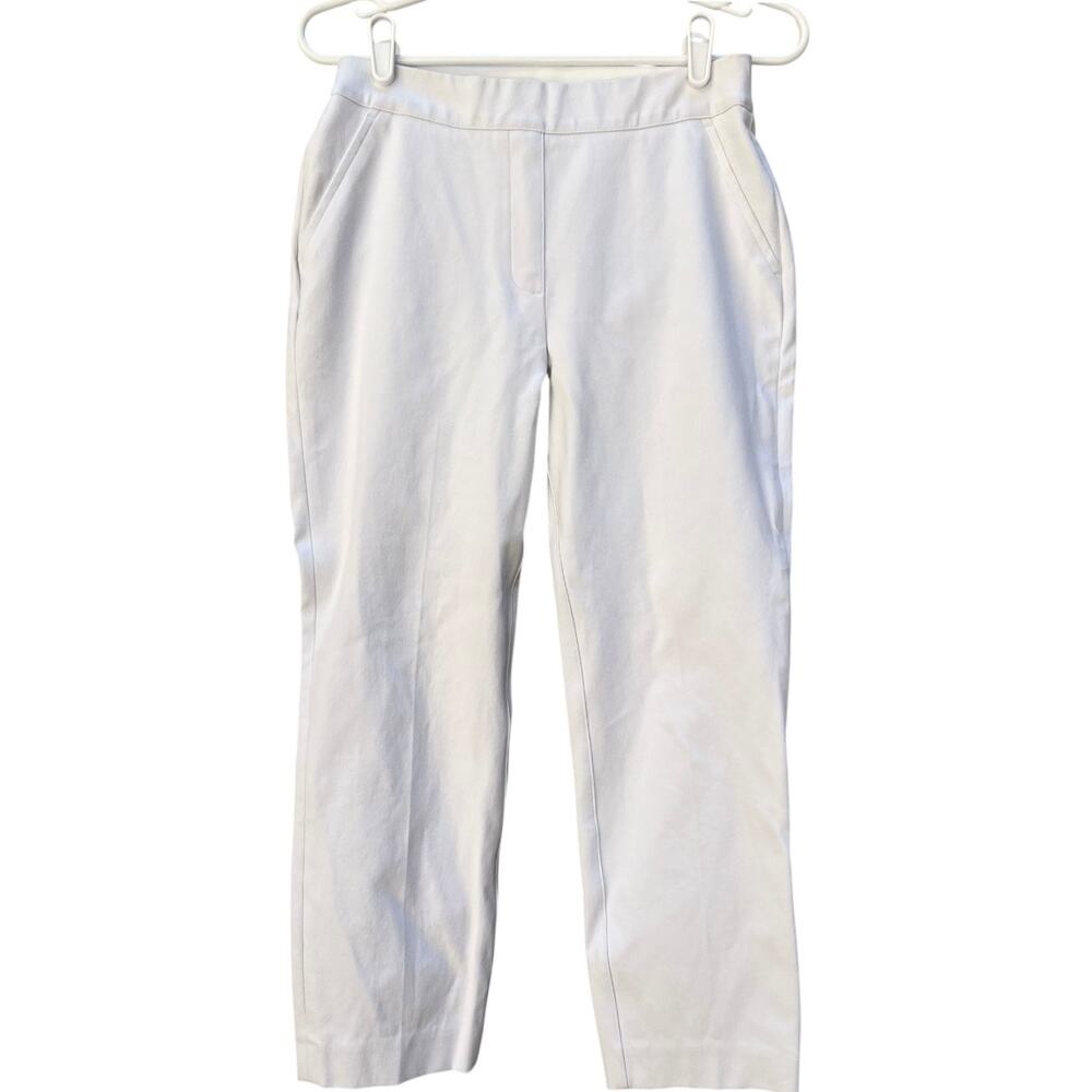 Spanx White Pull On Straight Leg Capri Pants Back Pockets Women's Small